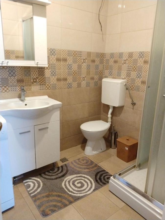 Guest House Cvoro تْشيرسيك نوفي المظهر الخارجي الصورة