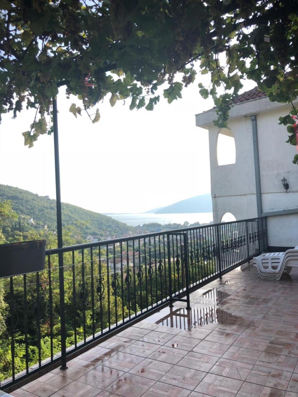 Guest House Cvoro تْشيرسيك نوفي المظهر الخارجي الصورة